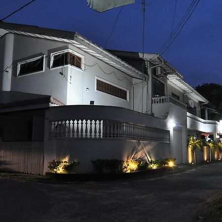Guest Ryan Hotel Katunayake Exterior photo