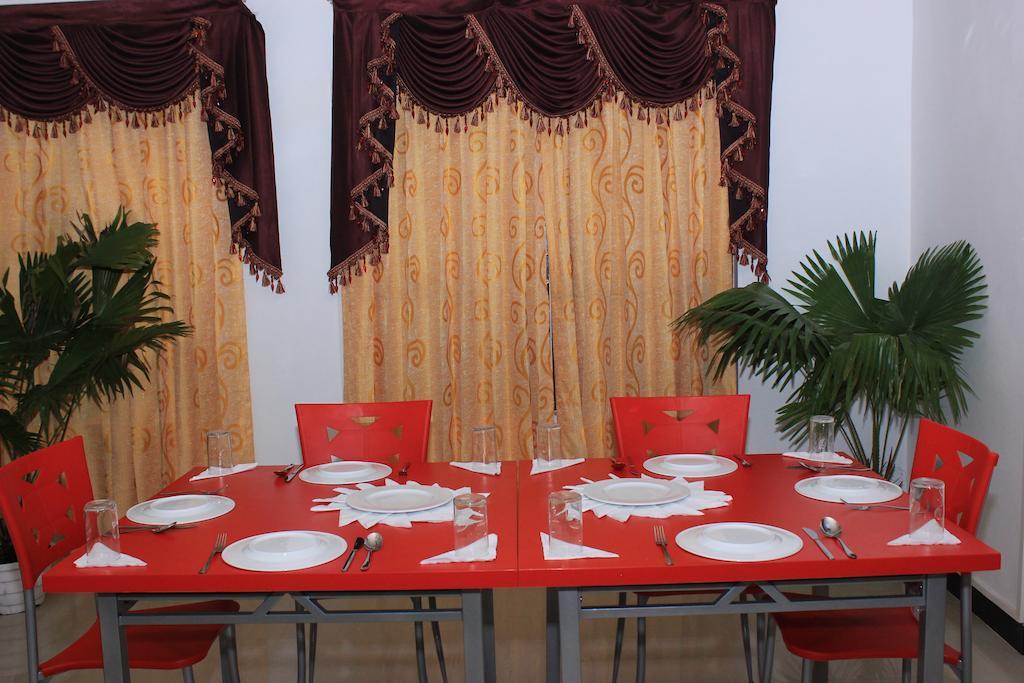 Guest Ryan Hotel Katunayake Exterior photo